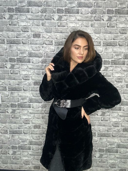 Шуба мутоновая с норкой