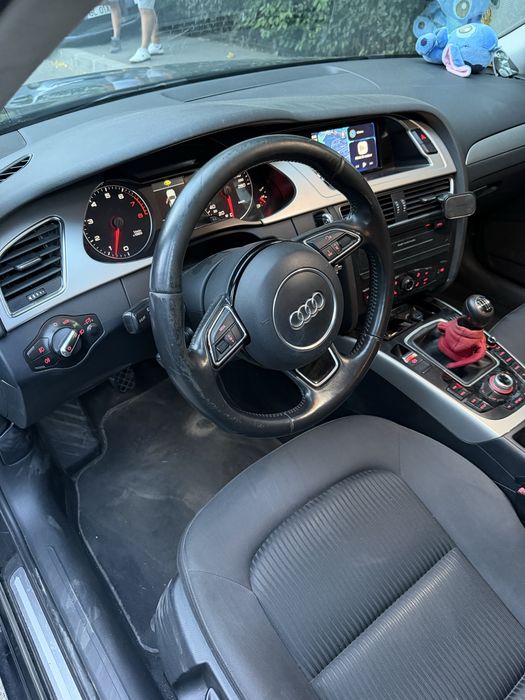 Vand sau schimb audi a4 b8