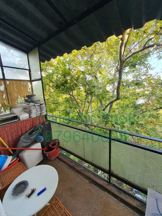 Двустаен апартамент в квартал Гагарин