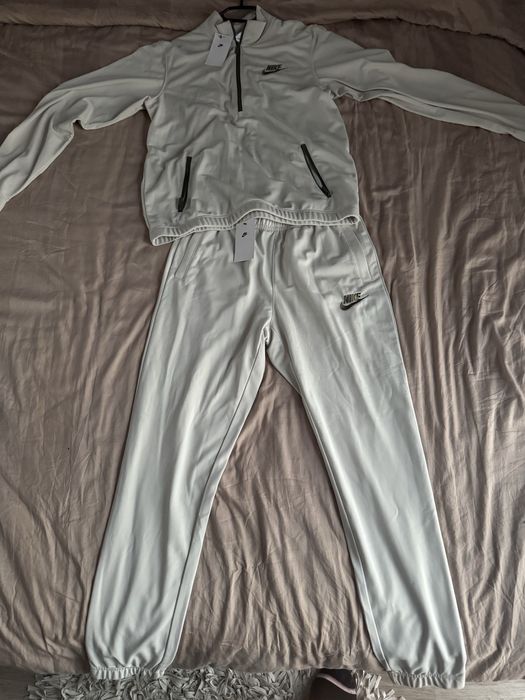 Спортен екип Nike