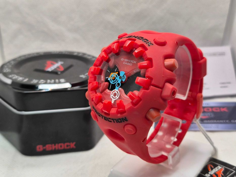 Ceas Sport Casio g shock GA-V01-AER rosu, Nou,Garantie 2 ani