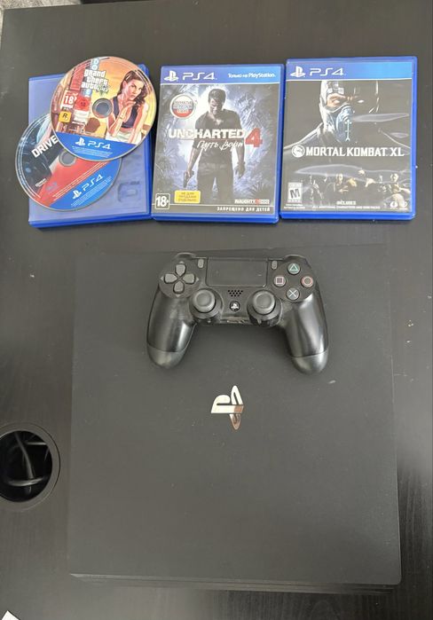 Play Station 4 pro