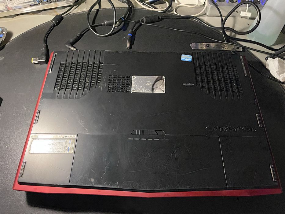 Laptop Alienware m17x r3 Gaming 17.3" FHD i7-2760qm 8GB SSD 128GB HDD 1TB Win 10 GTX 560m