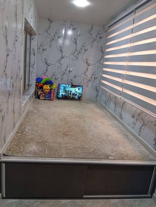 Военный городок аранча продается 3 комнатная квартира 1 этаж  середина