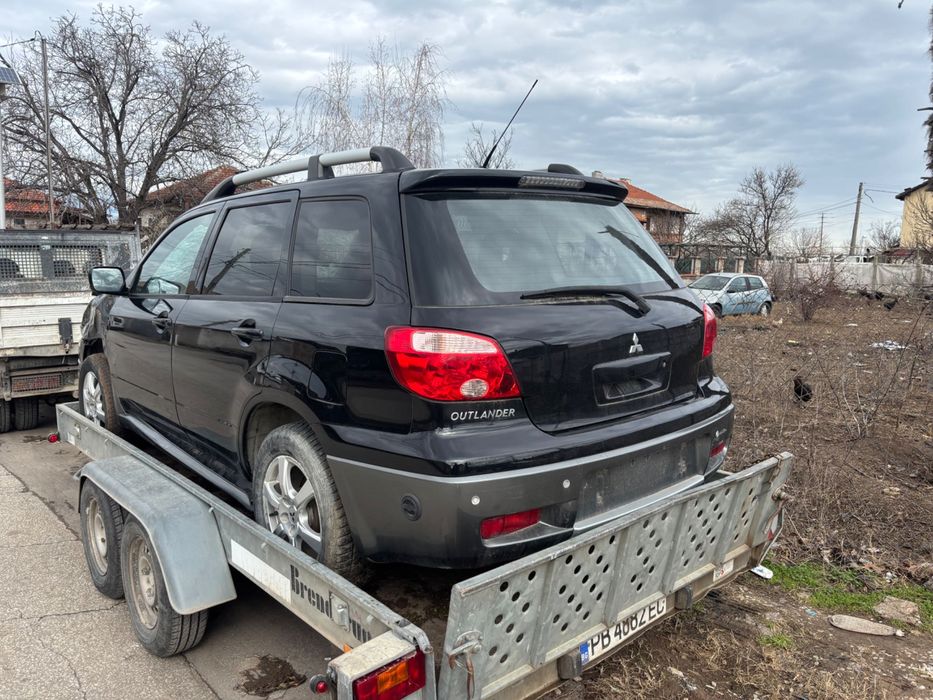 Mitsubishi outlander 2.0 i на части