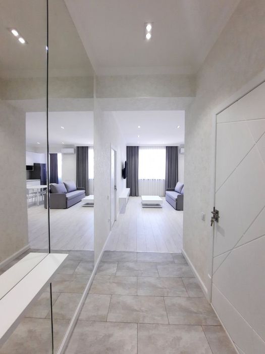 2/7/9 метро Ойбек