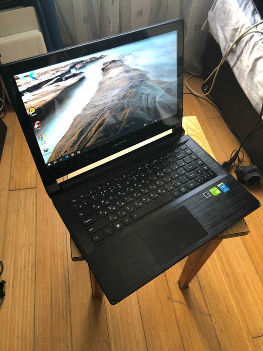 Сенсорный Ноутбук Lenovo FULL HD экран озу 8гб intel i5 всё работает