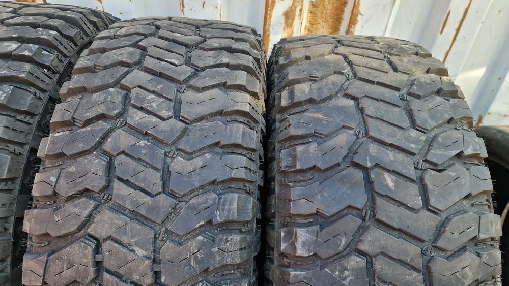 Anvelope 35×12.50R17 marca Radar, DOT 2021,9 mm