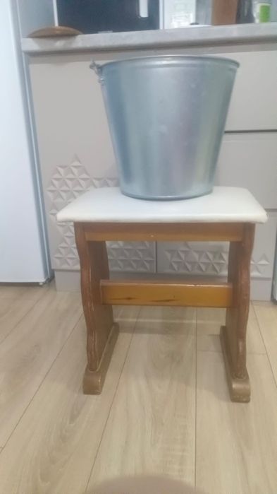 Металлический ведро