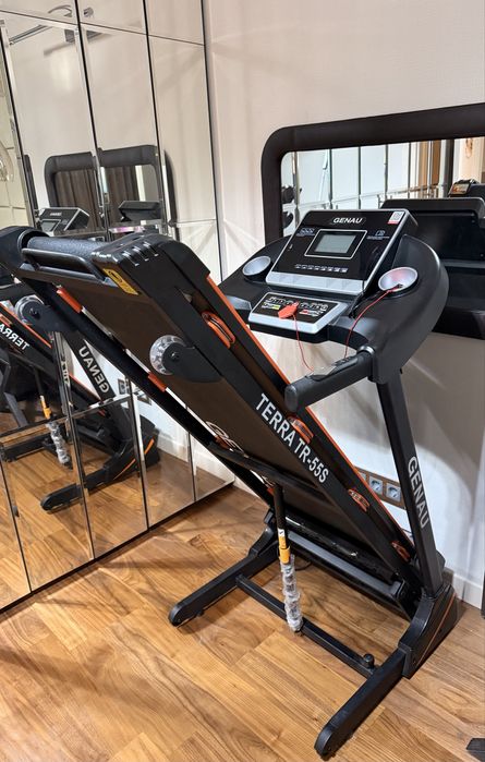 Беговая дорожка GENAU