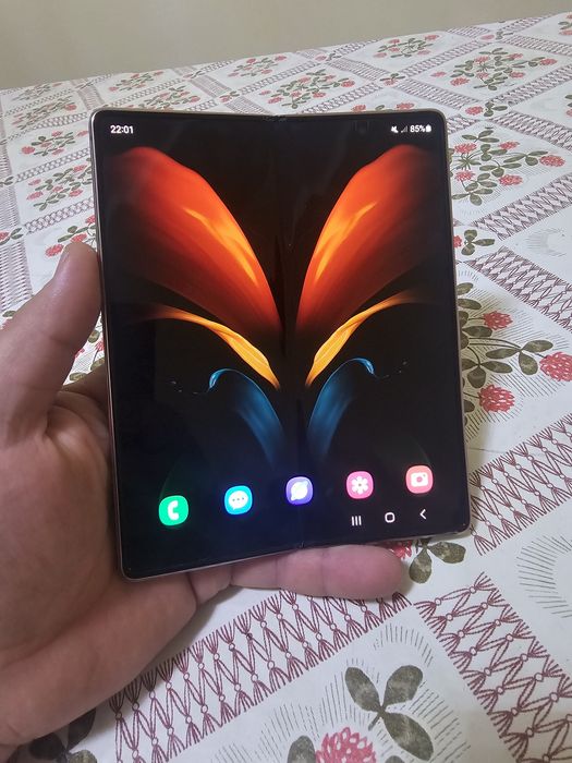 Samsung galaxy z fold 2