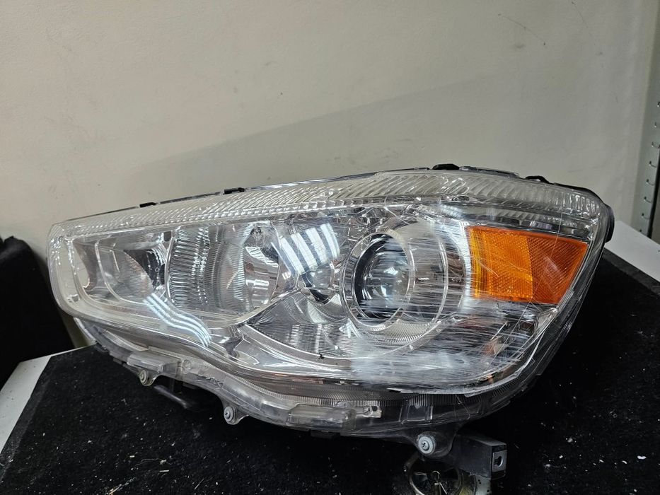Ляв фар Mitsubishi ASX lqv far мицубиши асх