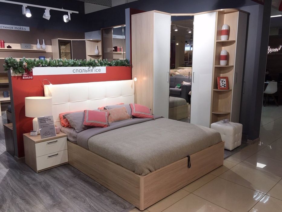 Срочно продается Спальный гарнитур