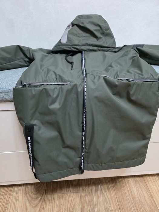 Курка демисезонная подростковая