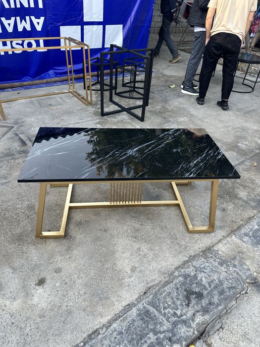 Журнальный столик в стиле лофт