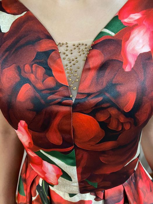 Продам роскошное платье!