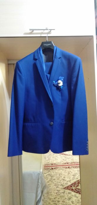 Продам мужскую костюм-брюку.