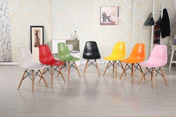 OFERTA, Lichidare STOC, Scaune Merlin polipropilena, picioare lemn