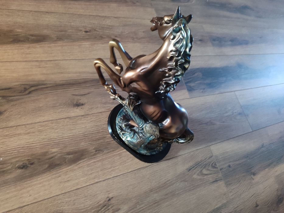 Конь статуэтка Б/У
