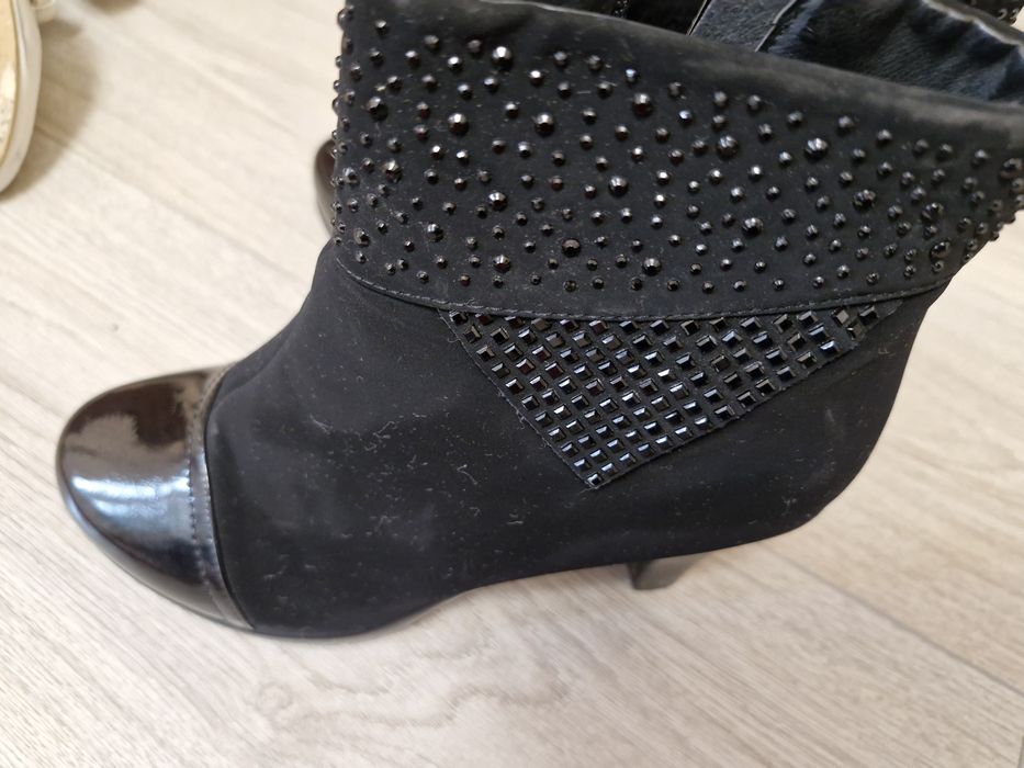 Botine/ pantofi cu toc mic