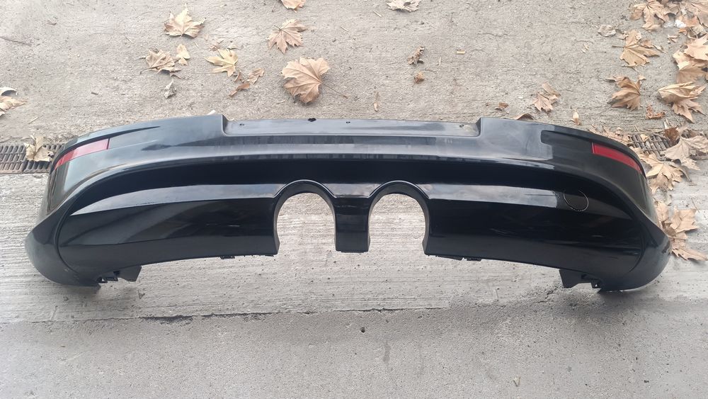 •GTI предната броня и R32 задна 
броня/добавка за голф 5 (черни)