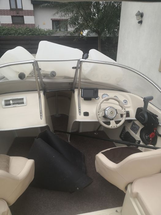 Barcă Corsar 550 Bowrider+ motor+peridoc