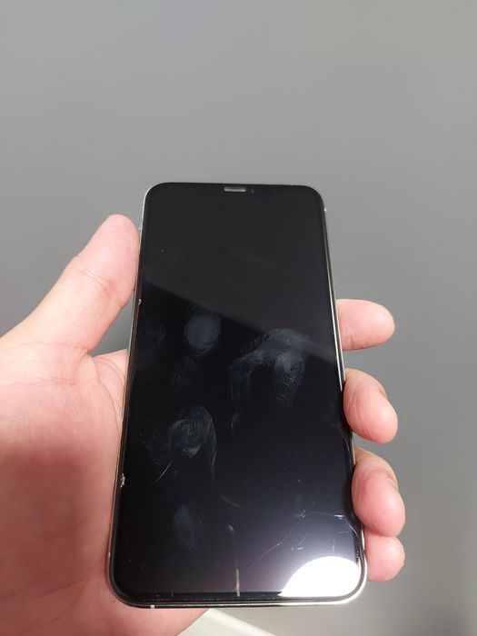 Продам iPhone x max 256