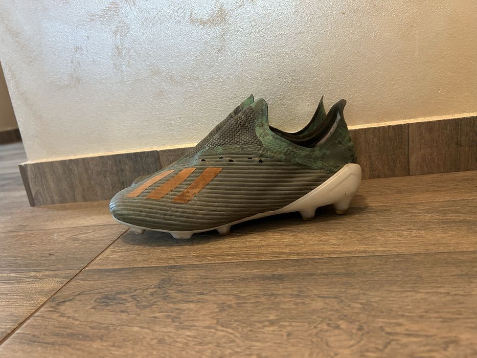 Бутонки adidas 40 номер и маратонки NIKE -40 номер за доизносване
