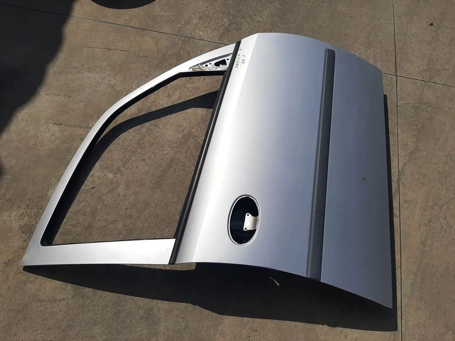 usa portiera dreapta fata  opel meriva a