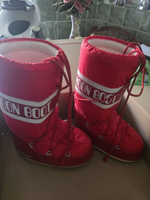 Cizme de zapada Moon boot