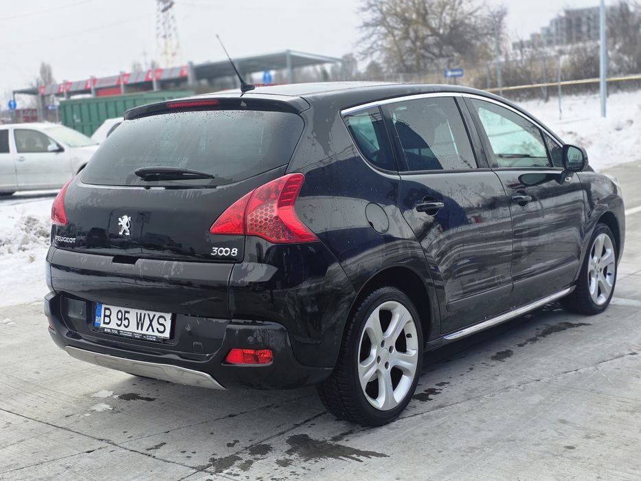 Peugeot 3008 2.0 HDI 2011 / piele / panoramic/ Head-UP