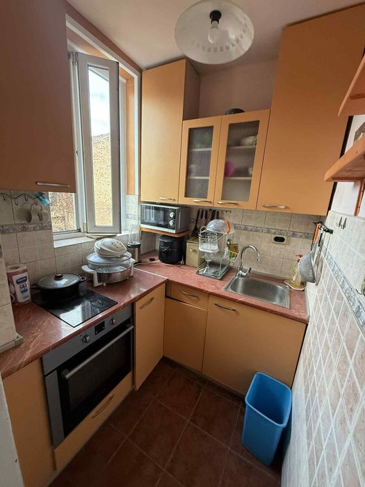 Дава се под наем Тристаен апартамент в София, Зона Б-5 - 60 кв.м за 509.49 € - Снимка #1