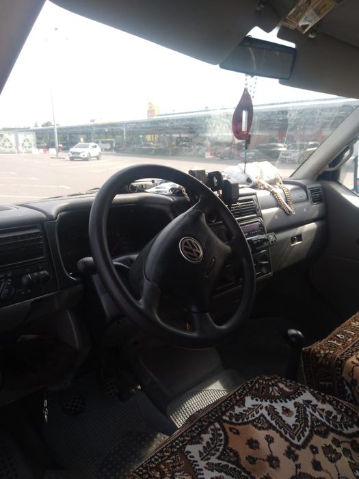 Vând Volkswagen camionetă transporturi T4 cu prelată 2,5TDI,102 CP