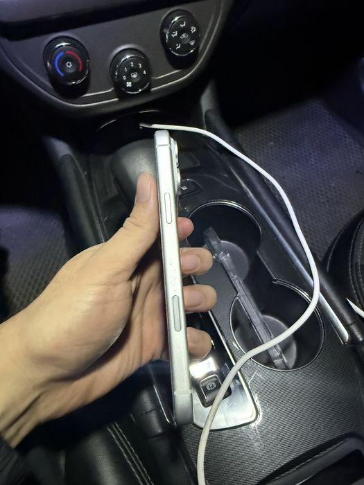 iPhone 17 pro max silver esim