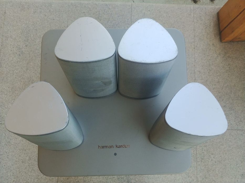 Harman Kardon HKTS 7 subwoofer TS 7 si 4 sateliti