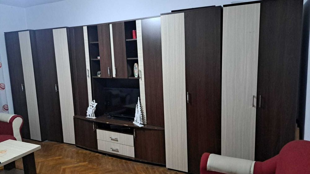 Vând mobilier sufragerie