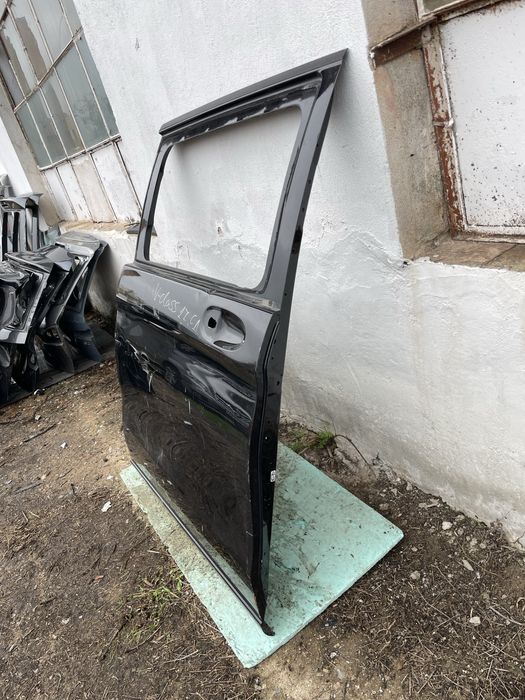 Странична дясна плъзгаща се врата за Mercedes Vito W447  2017г