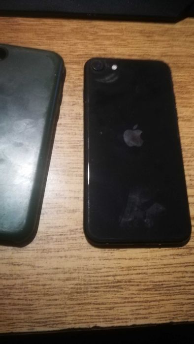 Iphone se 2020! Отключен без айклоуд!