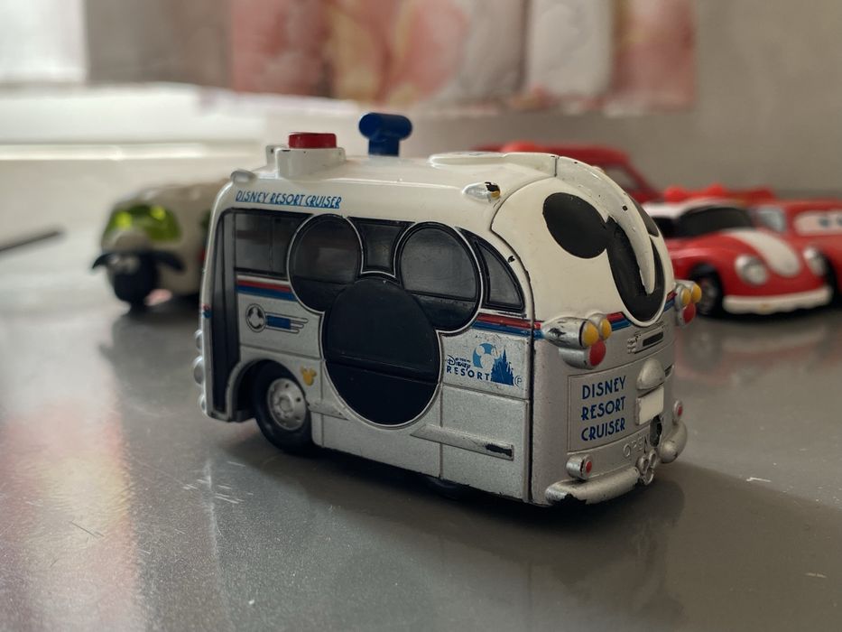 Mikky Mouse машинка Япония