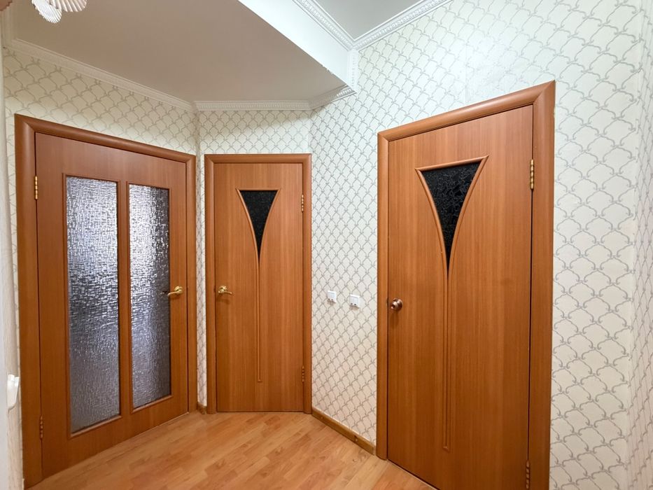 Продам межкомнатные двери б/у