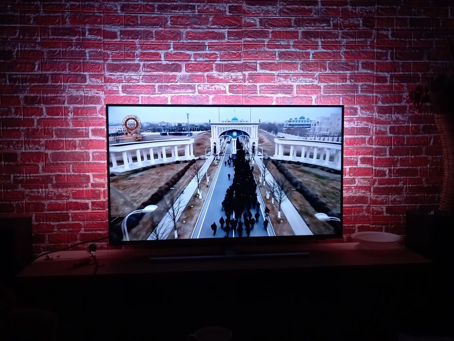 Телевизор Phillips 50'