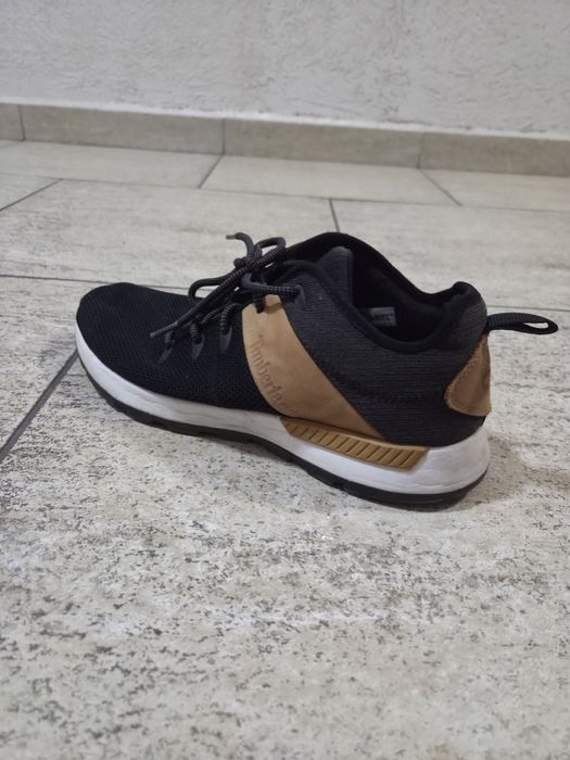 Adidași nike, timberland