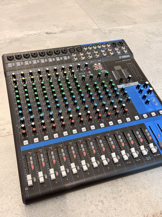 Mixer pasiv Yamaha MG16 XU. mixer pasiv cu 16 canale