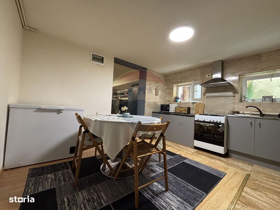 Cișmigiu – Știrbei Vodă | 3 camere, 72 mp, curte comună, pod înalt