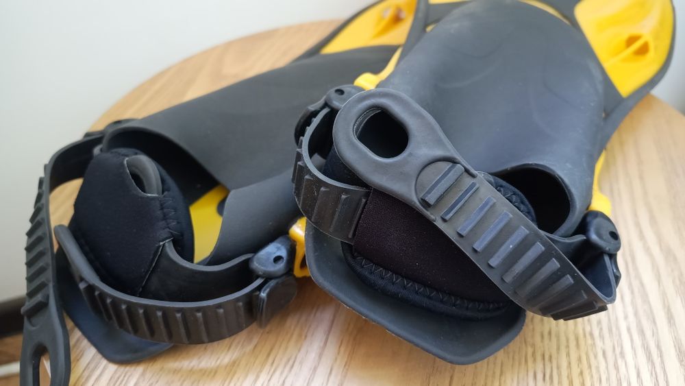 Set snorkeling Crivit, masca+tub+labe, putin folosit, stare buna