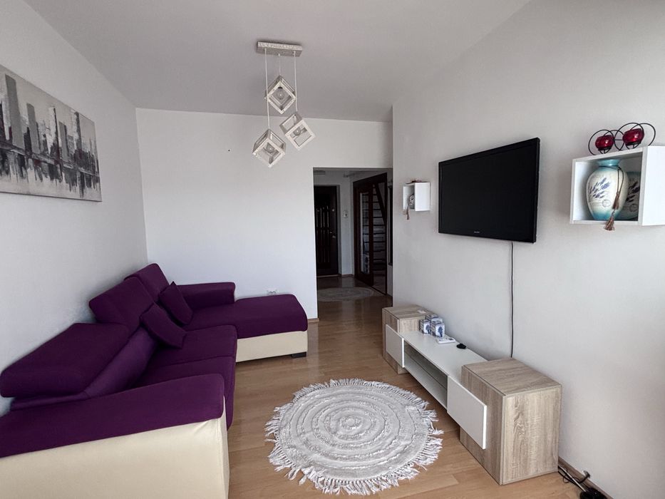 Inchiriez apartament 2 camere , ultracentral