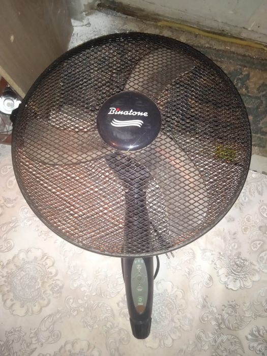 Продам вентилятор.Binatone.