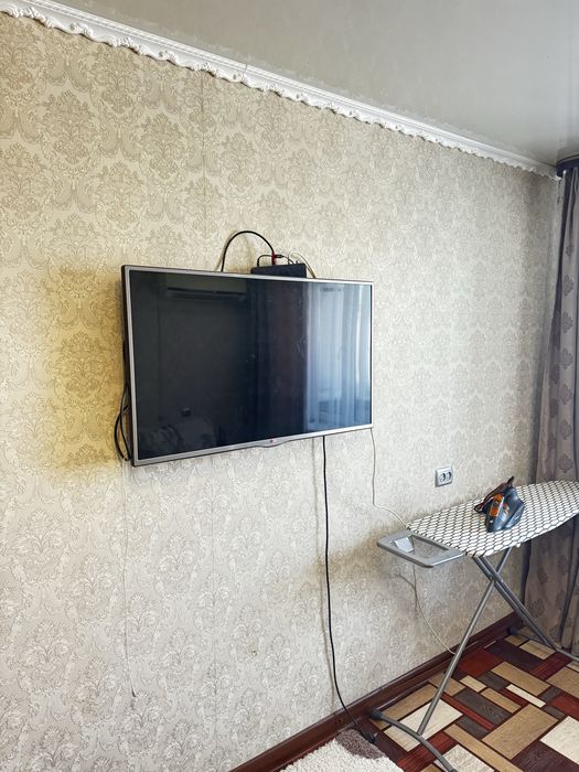 Продам квартиру ауэзова 14, кв 20 второй этаж