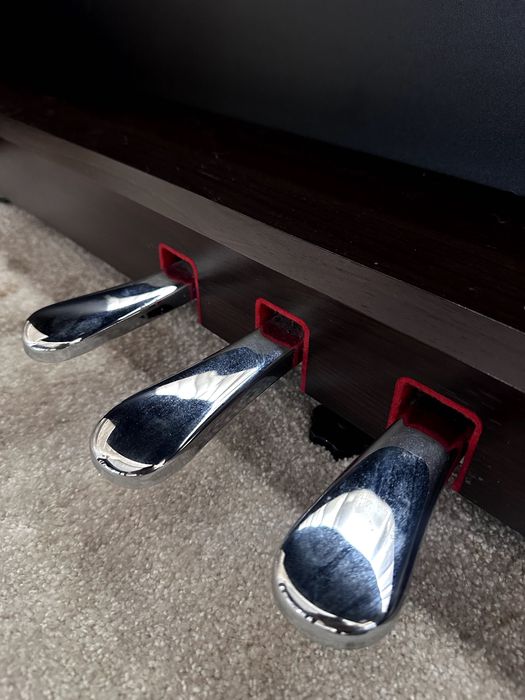 Pian Yamaha YDP-140 Arius – 88 clape GH, 3 pedale, stare excelentă