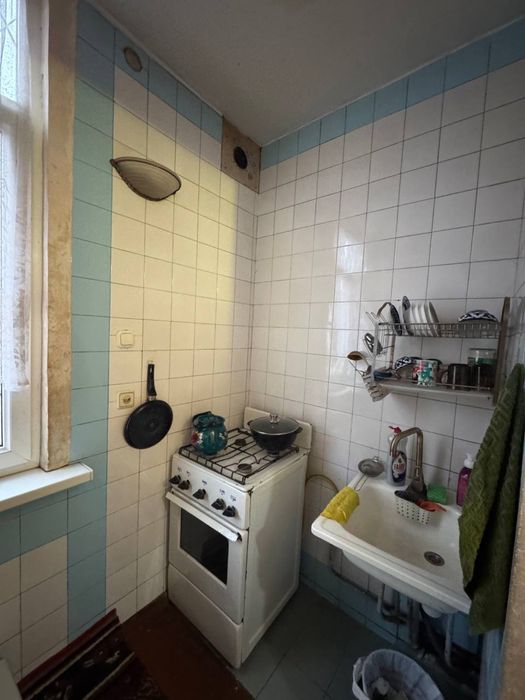 Продается 2 комнотная квартира